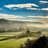 IMG_3018 Looking down to Crickhowell from the Canal.